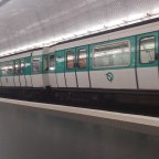 How to use the Paris subway