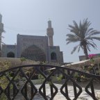 Stumbling across a Persian mosque